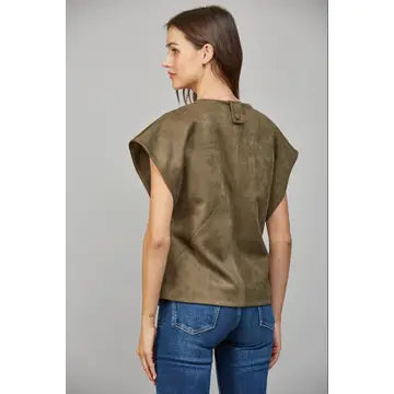 perla button top in olive suede