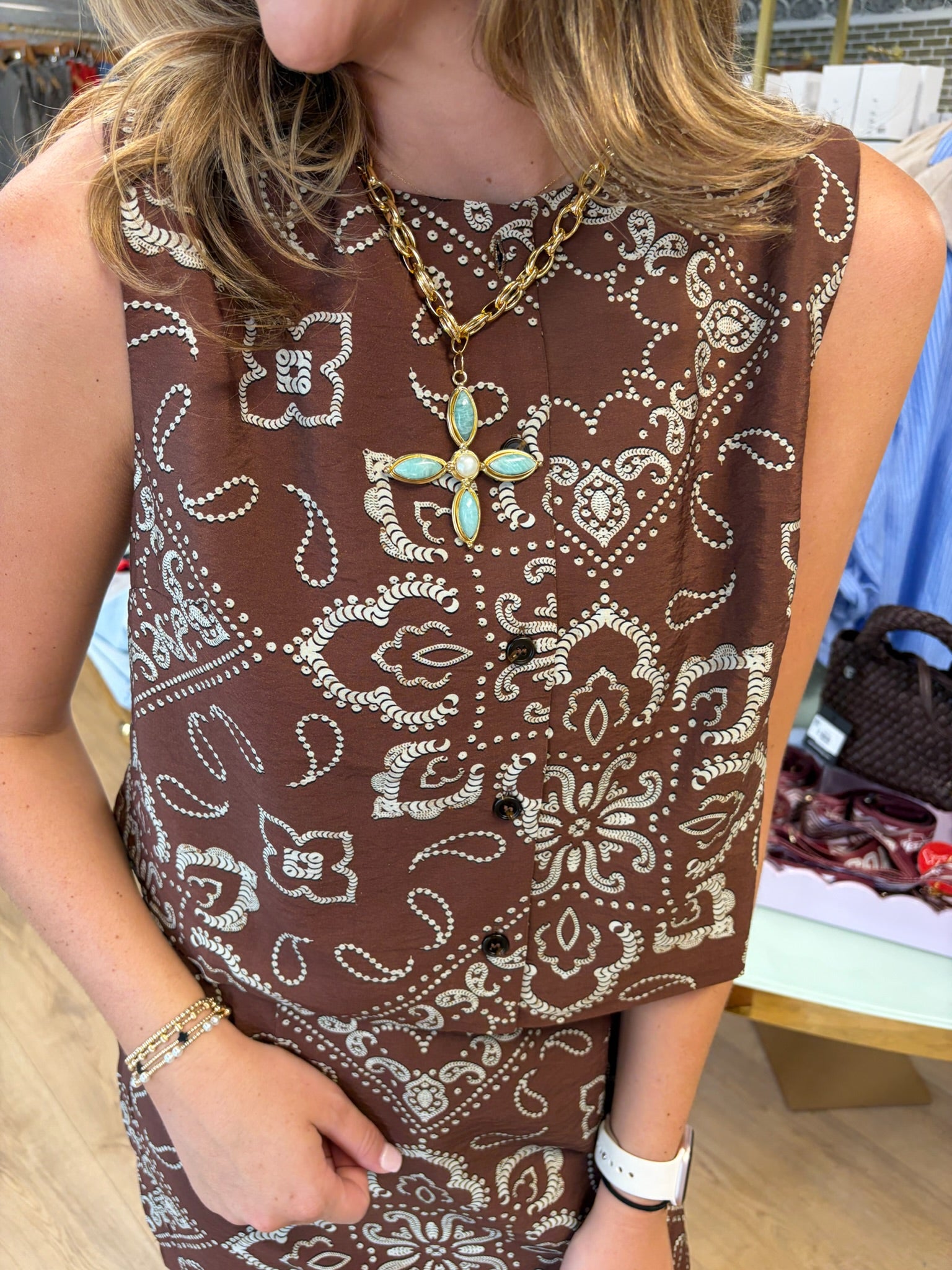 karlie bandana button tank in chocolate