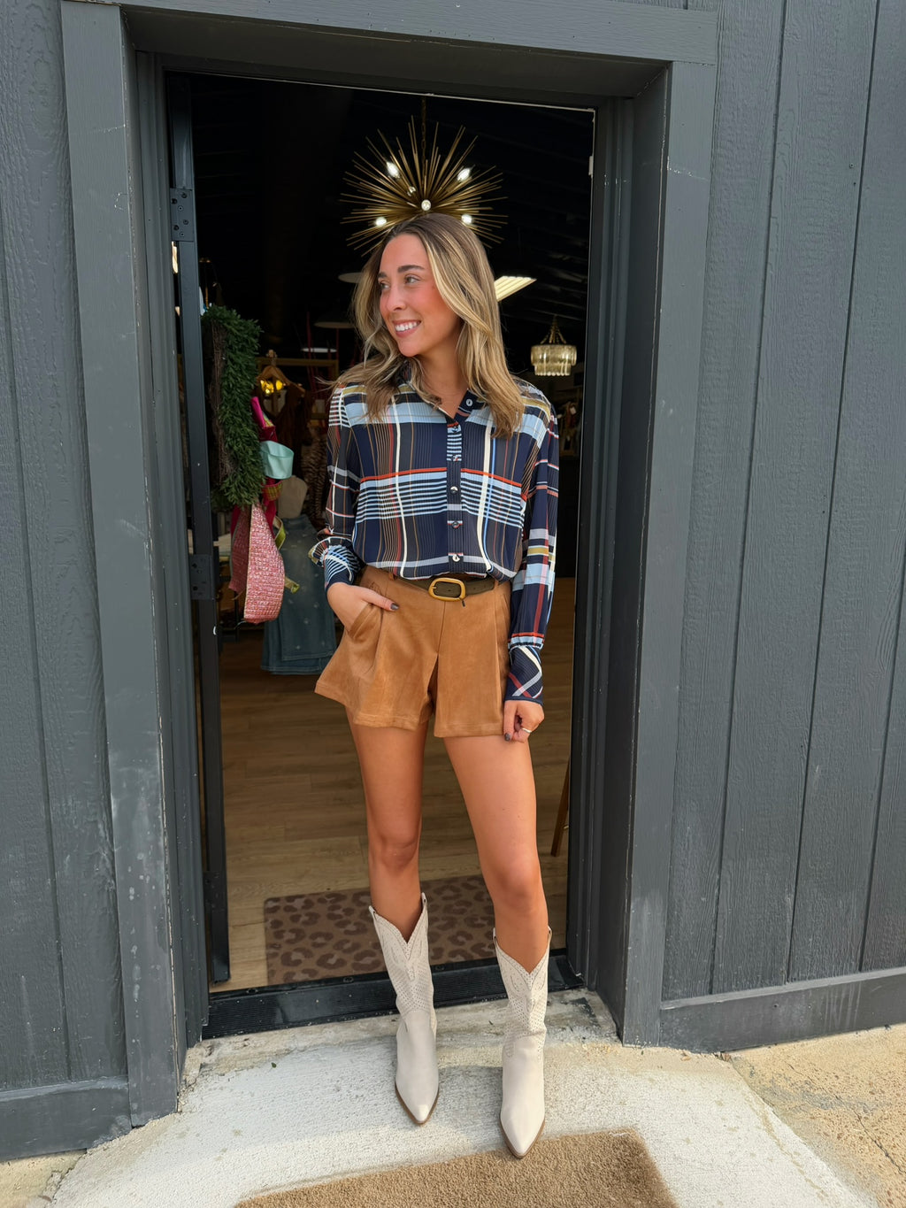 sadie and sage tuscany sued shorts in camel