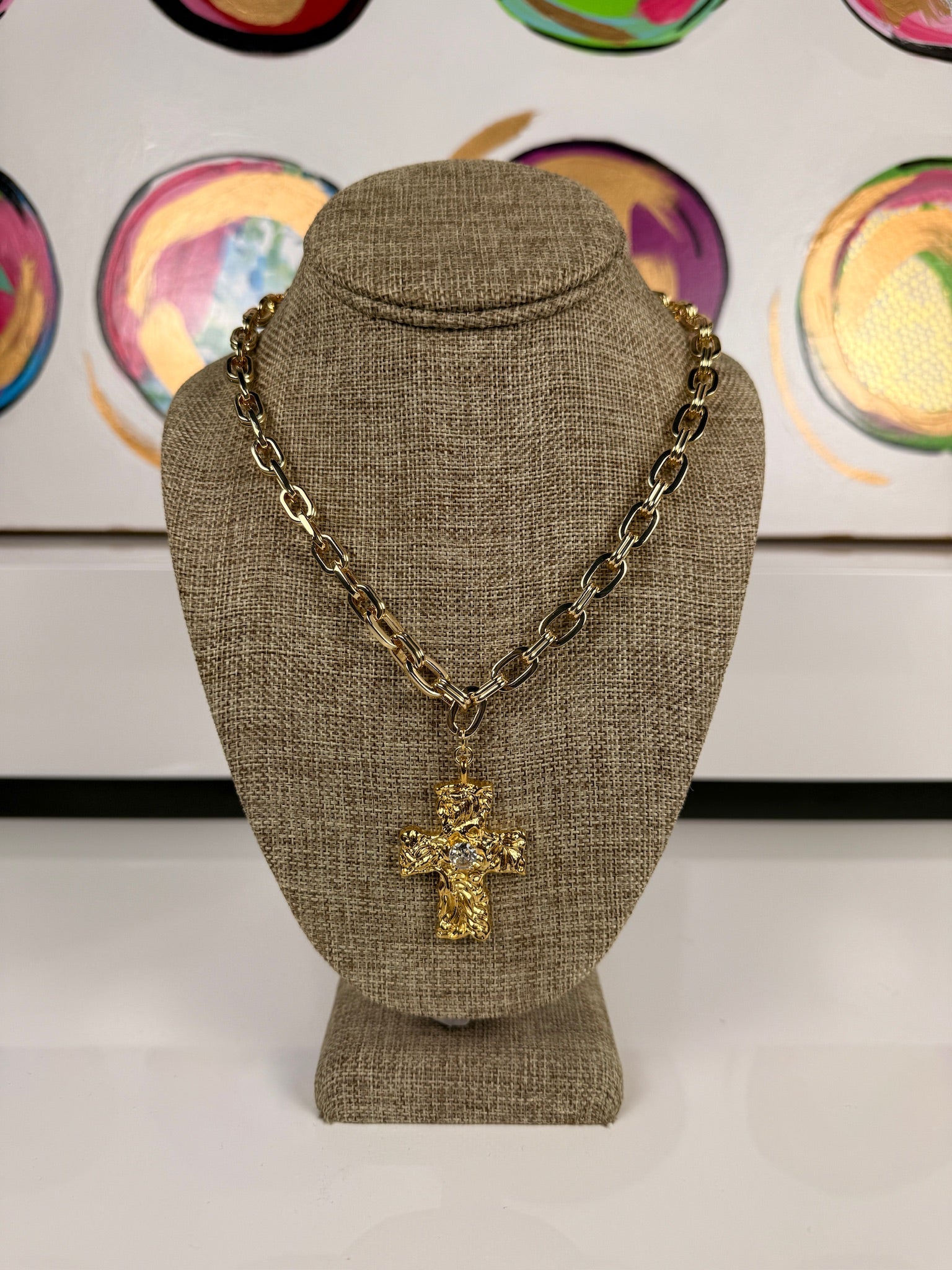 jennifer thames gold chain with cross and one stone