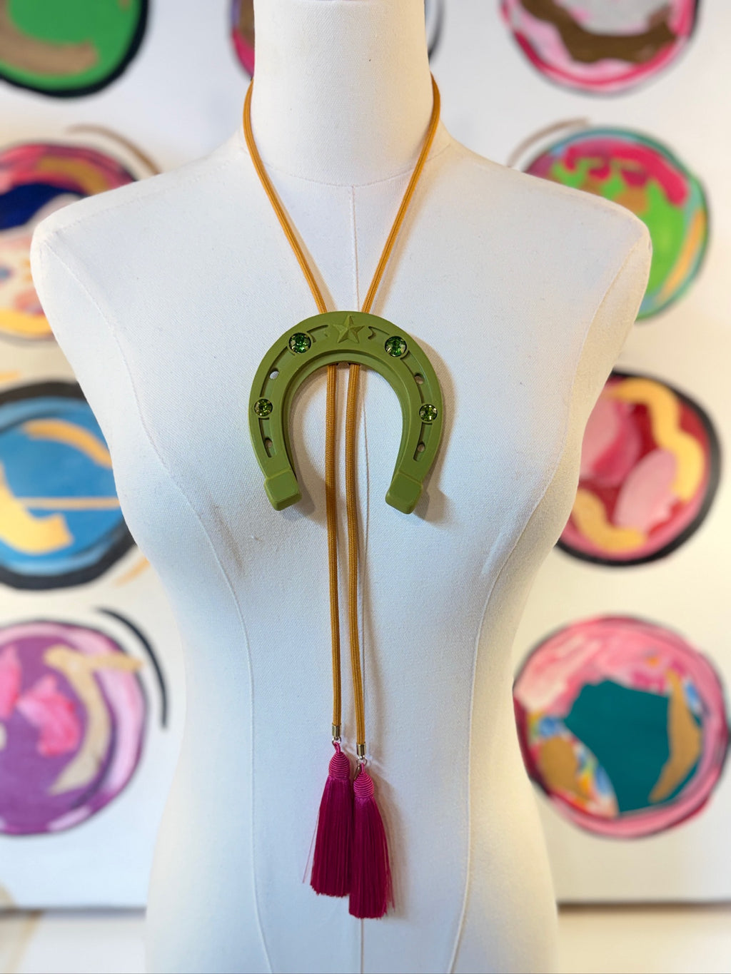 rahya designs || lucky horseshoe bolo olive green with golden yellow & fuschia