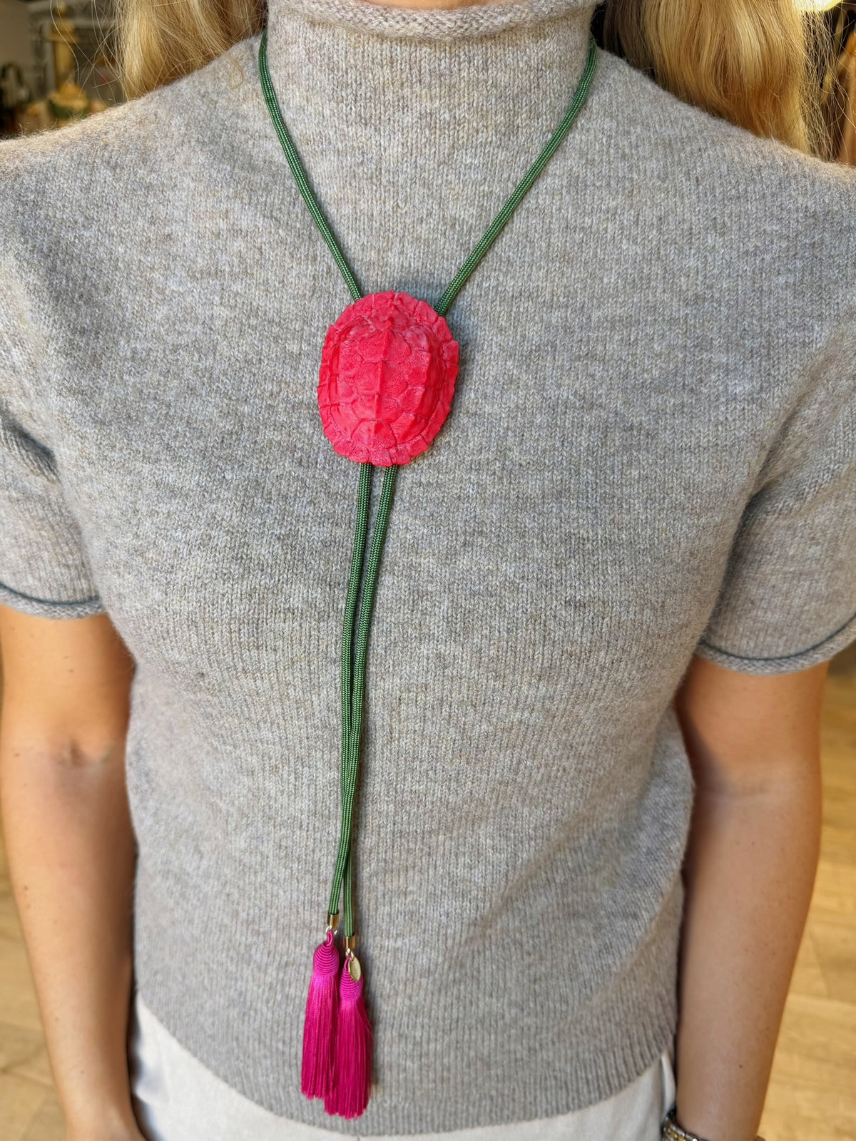 rayha designs || tortoise bolo candy red with olive & fucshia