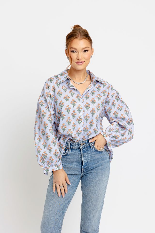 karlie london floral poplin button up top in blue