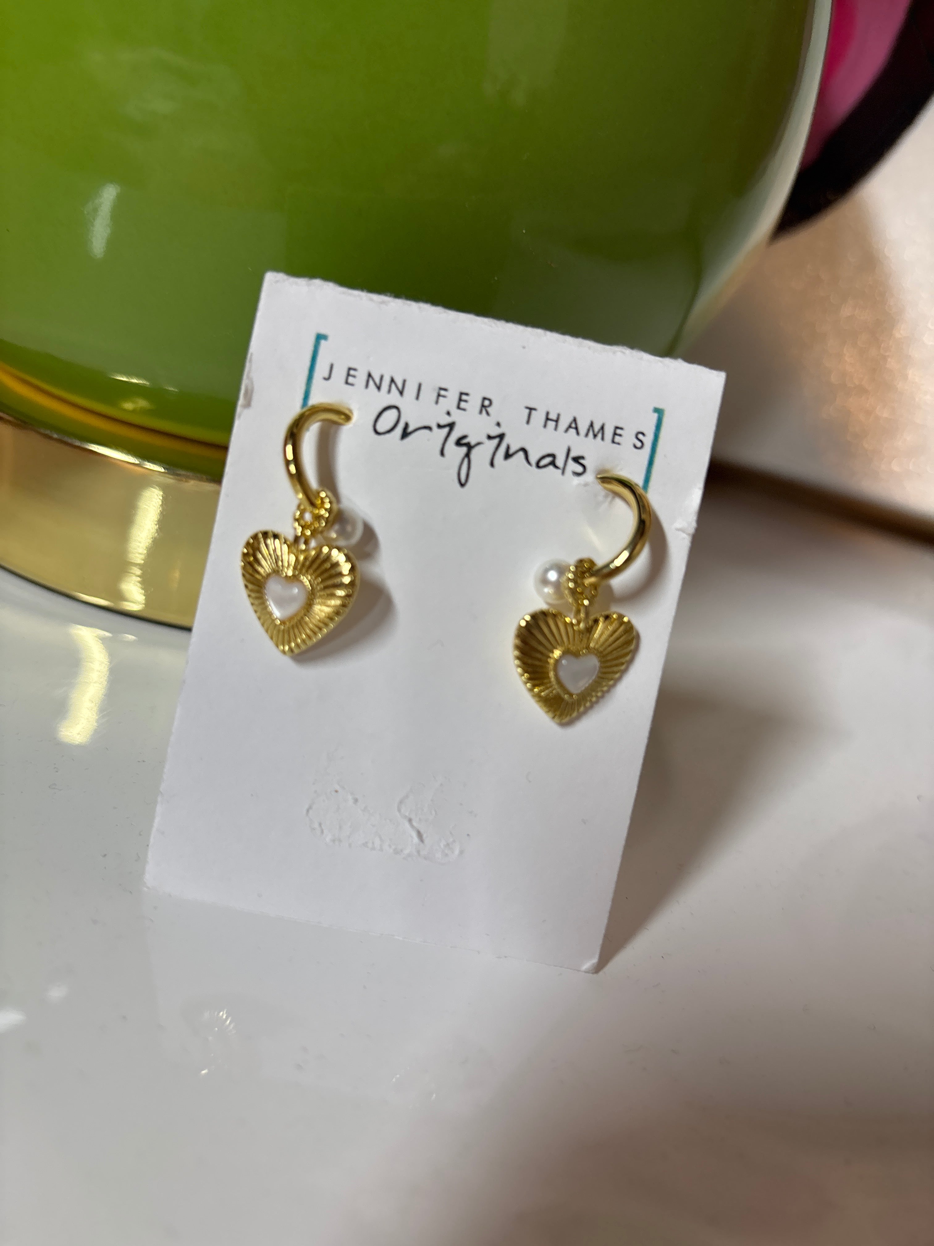 jennifer thames paula heart dangle earrings in gold