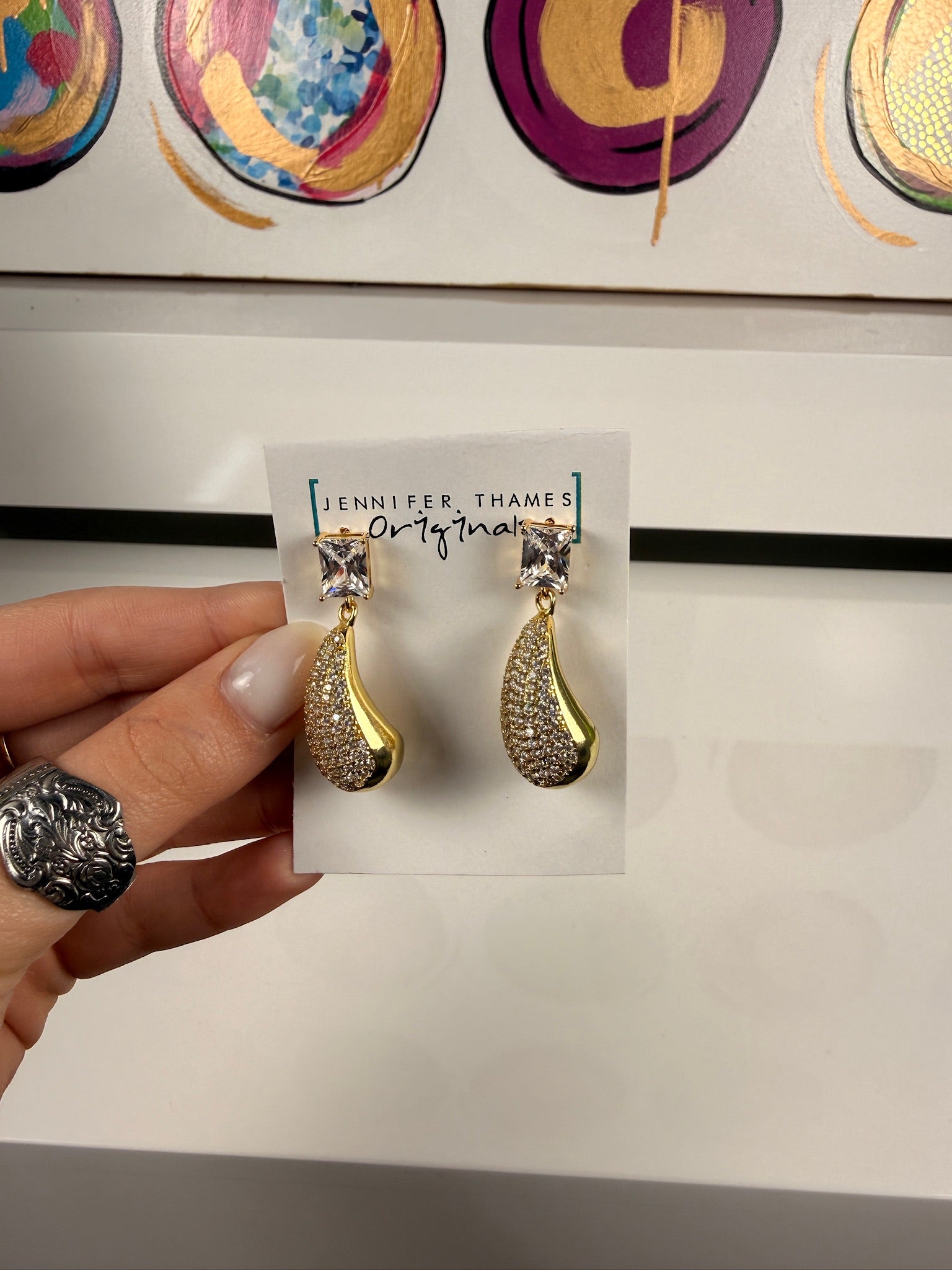 jennifer thames tear drop sparkle earring