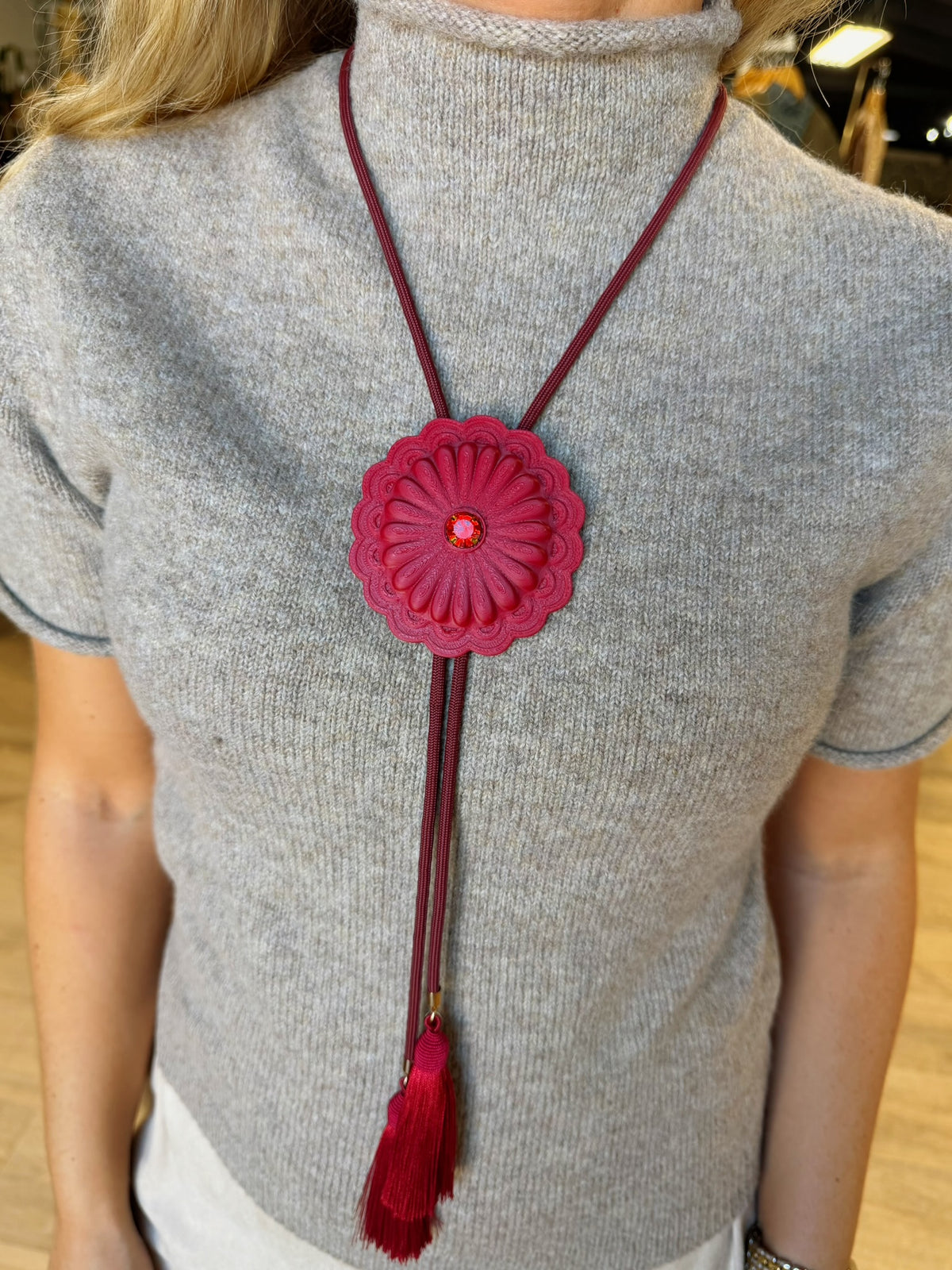 rahya designs || concho bolo crimson with maroon & crimson