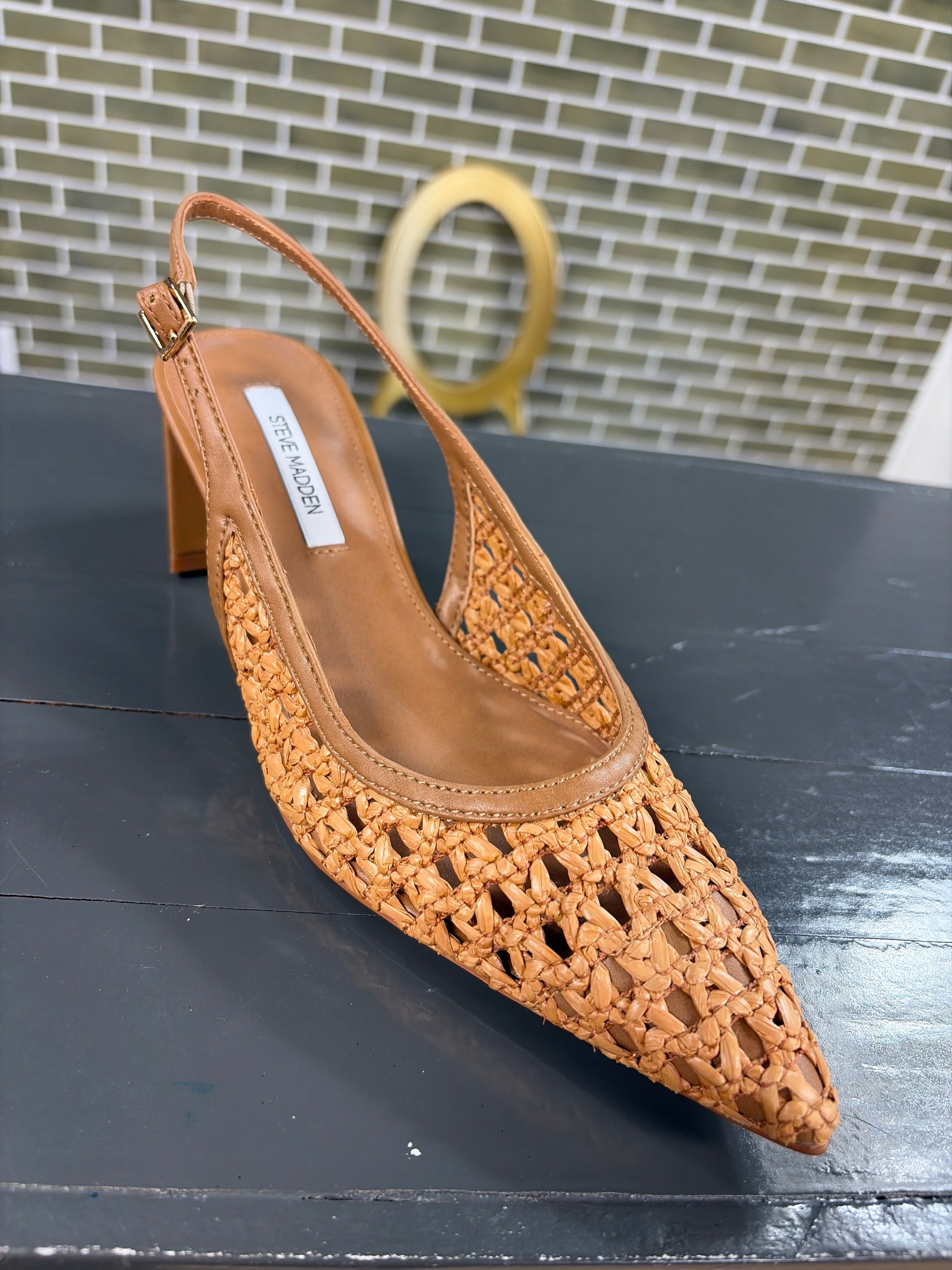 steve madden robyn heel in tan