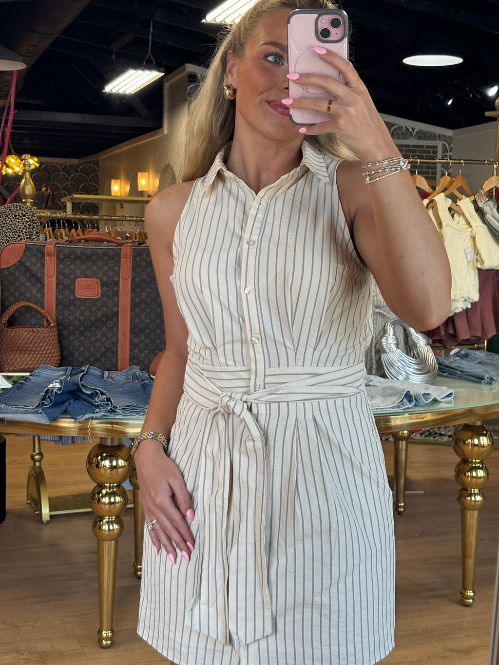 sadie and sage classic beauty mini dress in cream and black