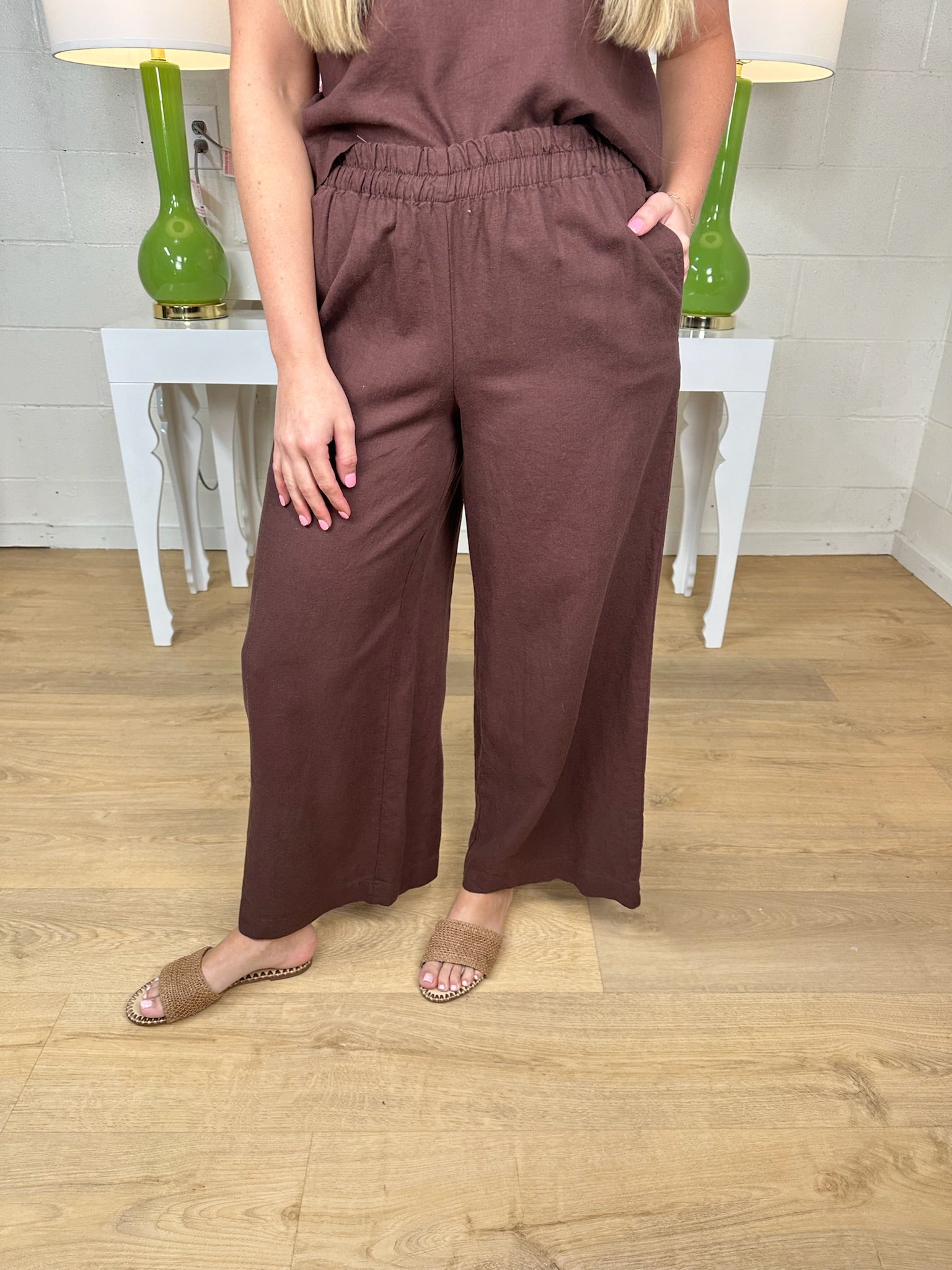 z supply scout linen pant chocolate cherry