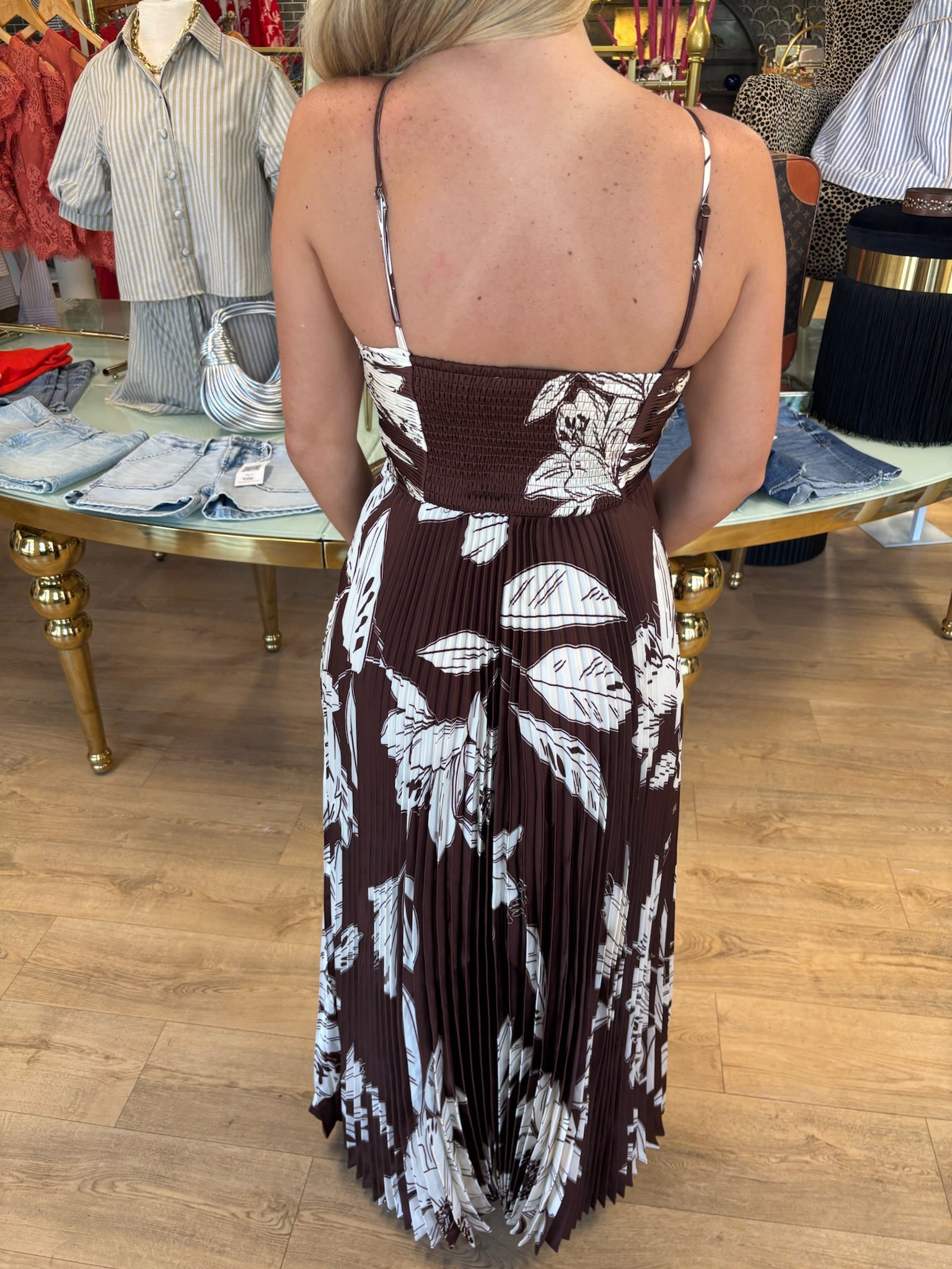ASTR clea midi dress in brown floral