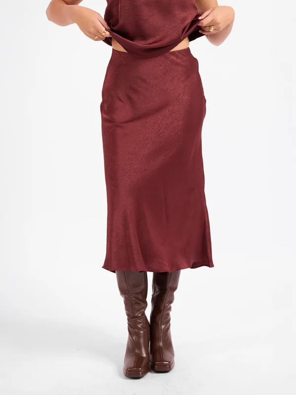 sadie & sage ceremony midi skirt in dark wine