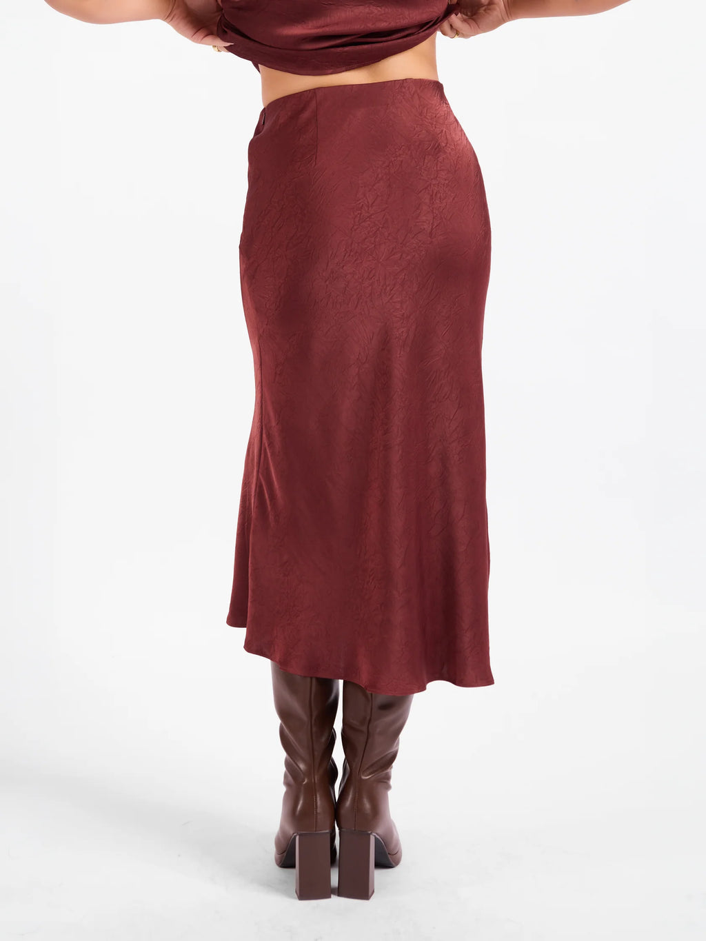 sadie & sage ceremony midi skirt in dark wine