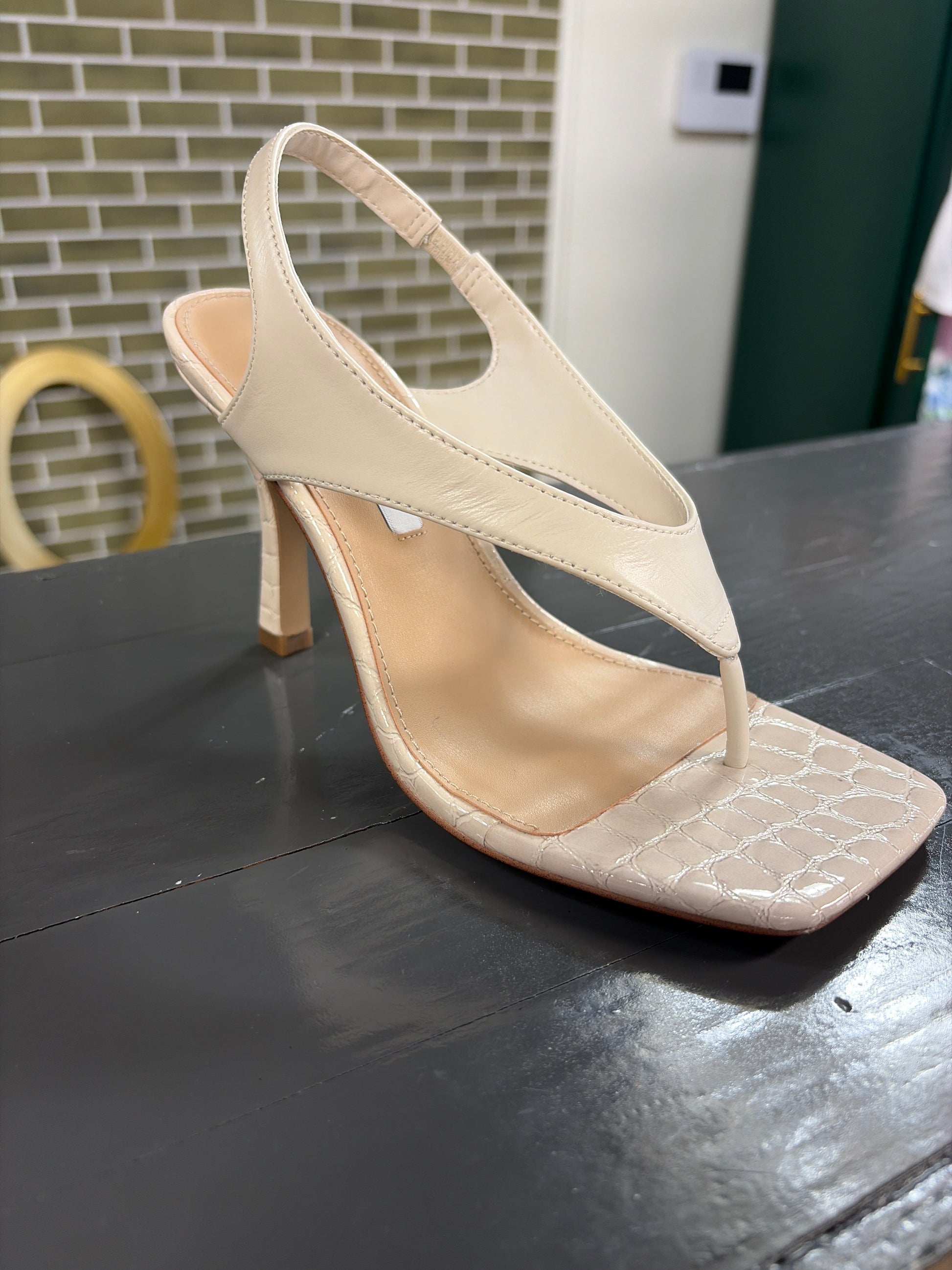steve madden improv heel in bone leath