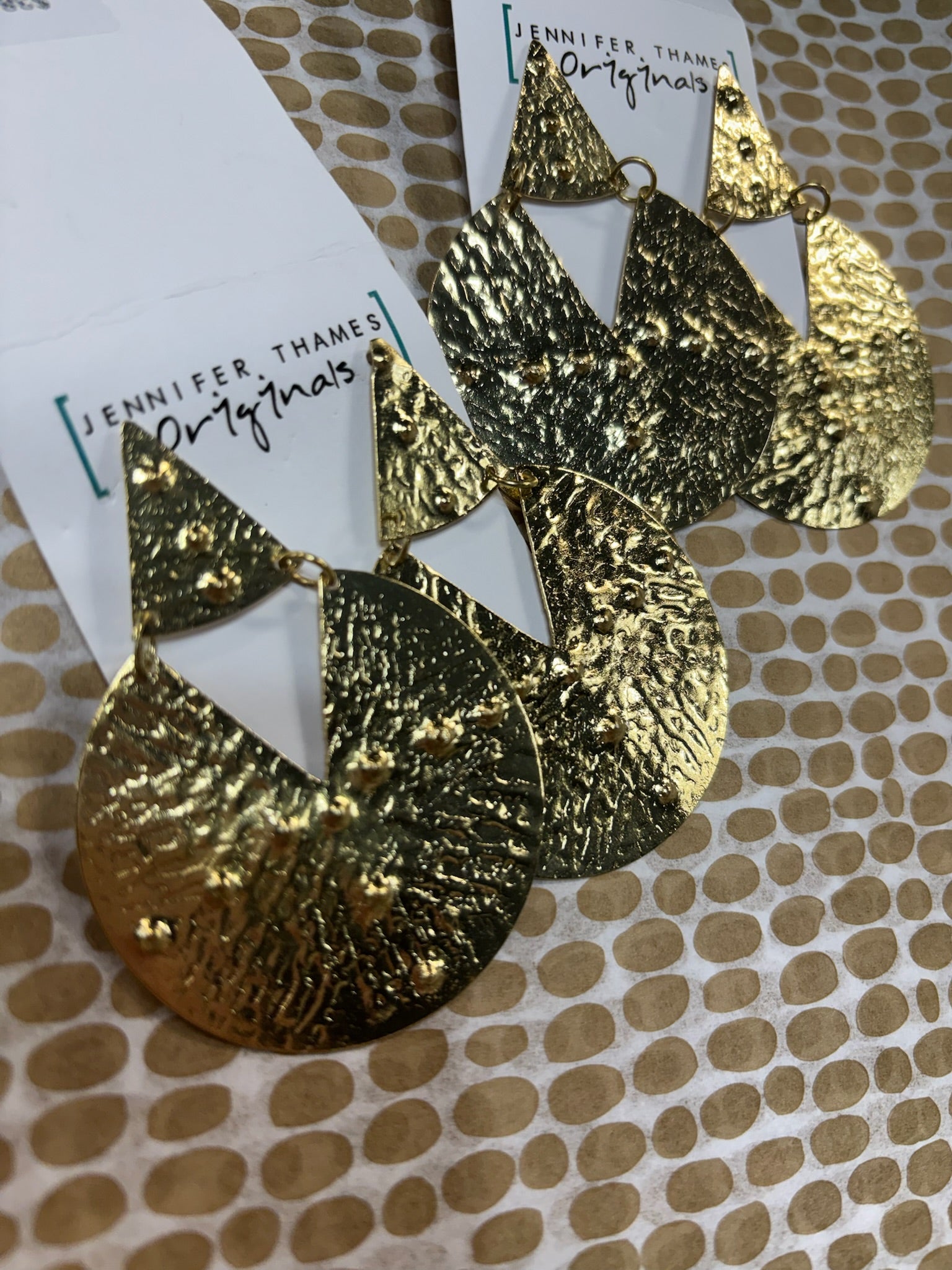 jennifer thames lucy earring in gold