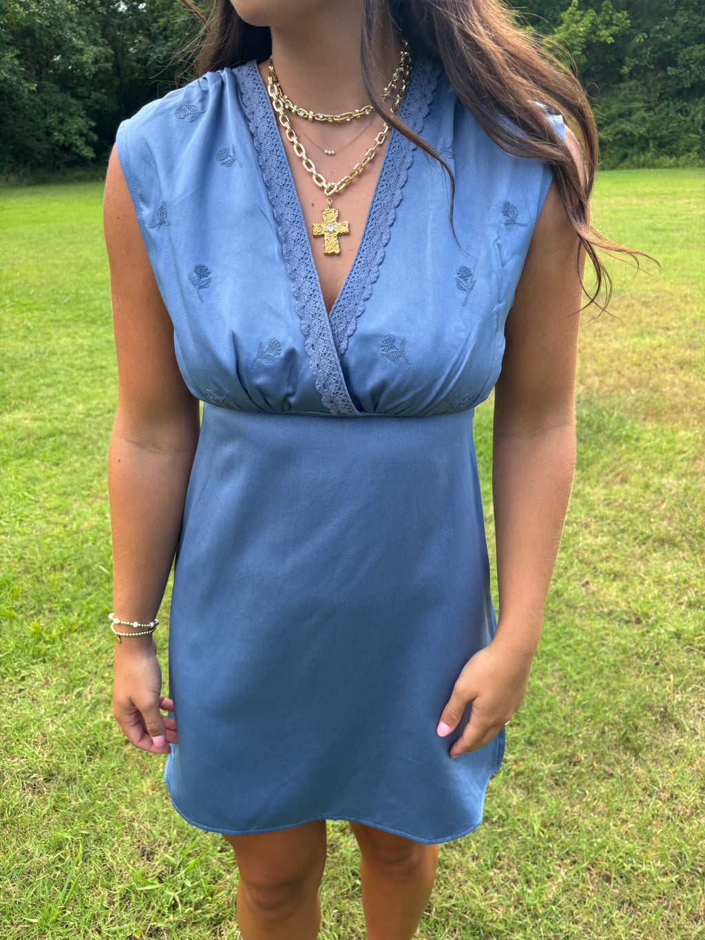 sadie and sage softly yours v neck midi dress in dusty blue