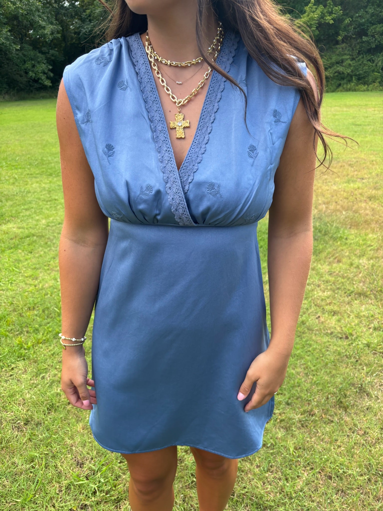 sadie and sage softly yours v neck midi dress in dusty blue