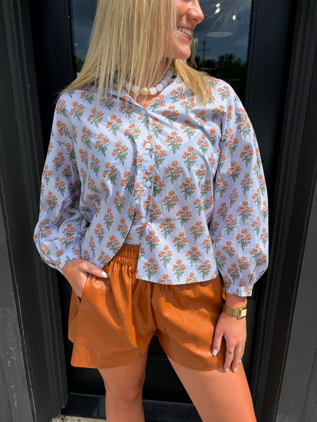 karlie london floral poplin button up top in blue