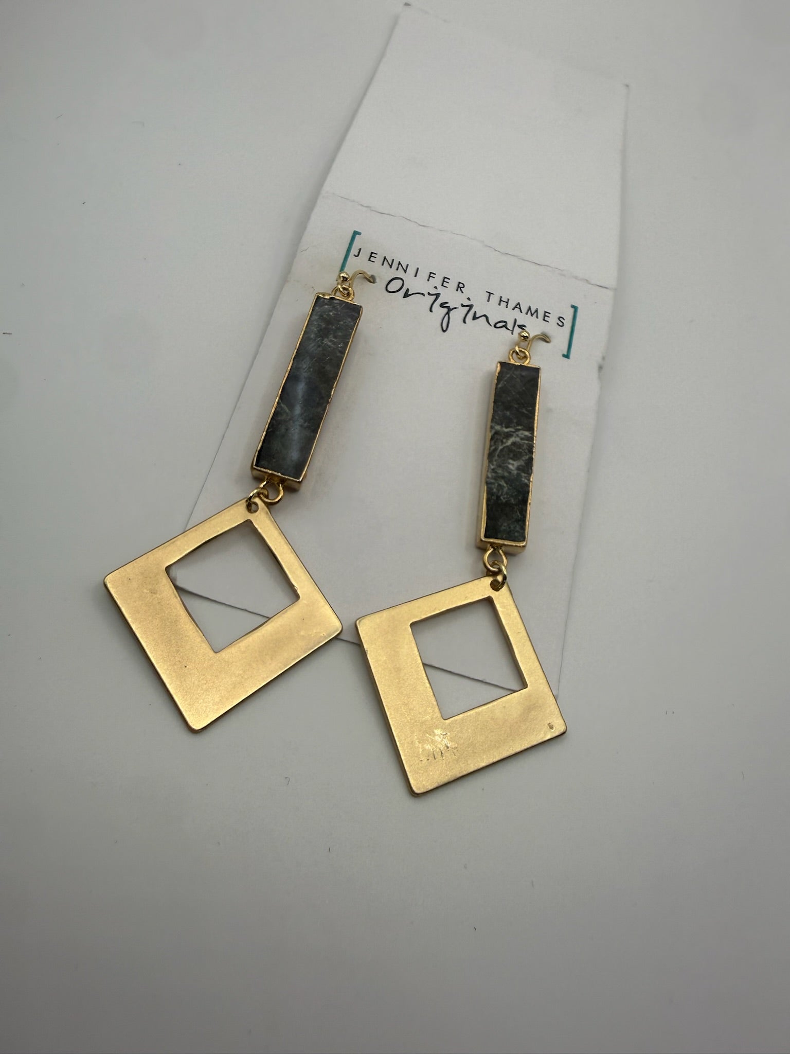 jennifer thames lindsey earrings in gold