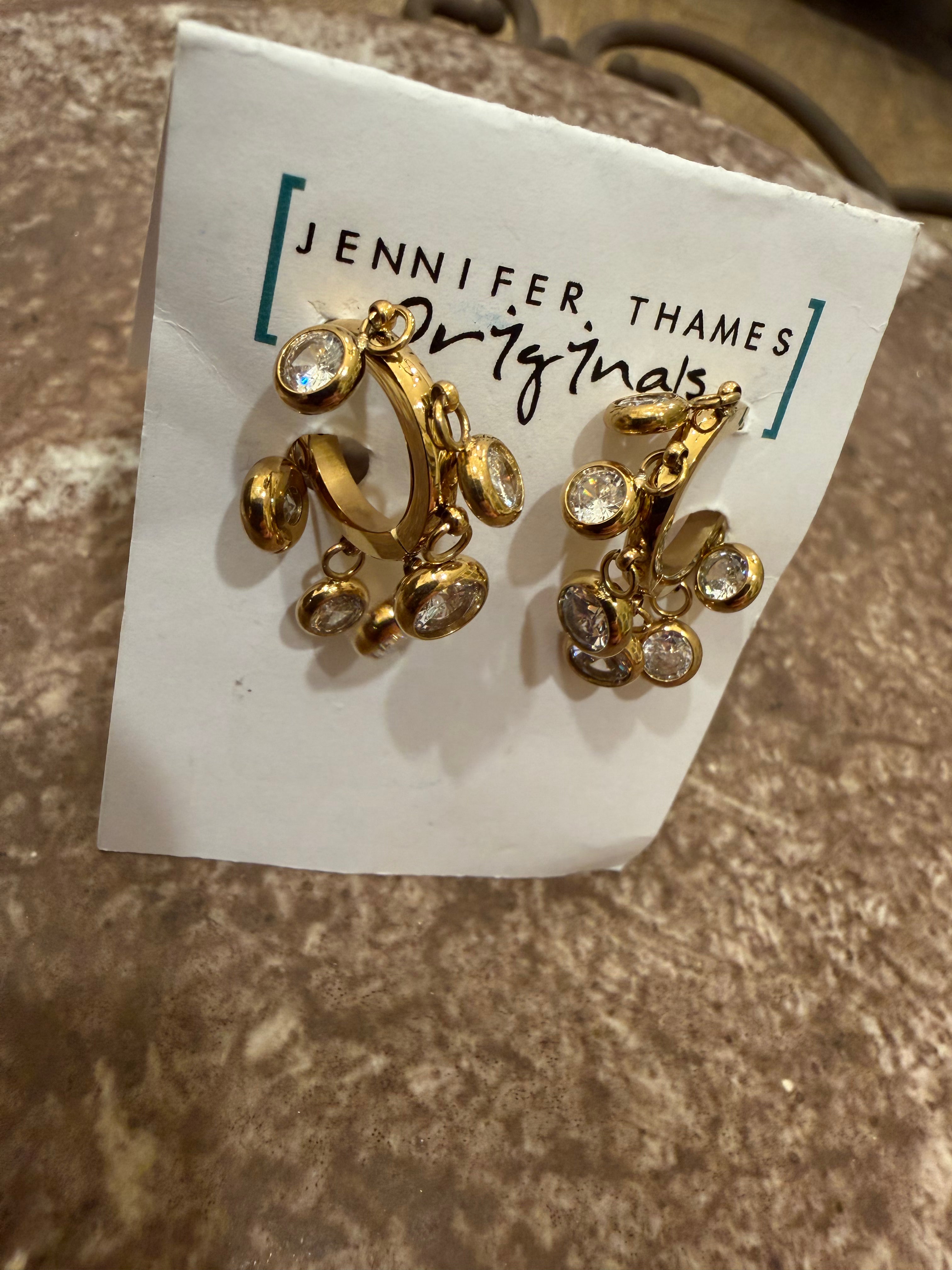 jennifer thames carmella earring in gold