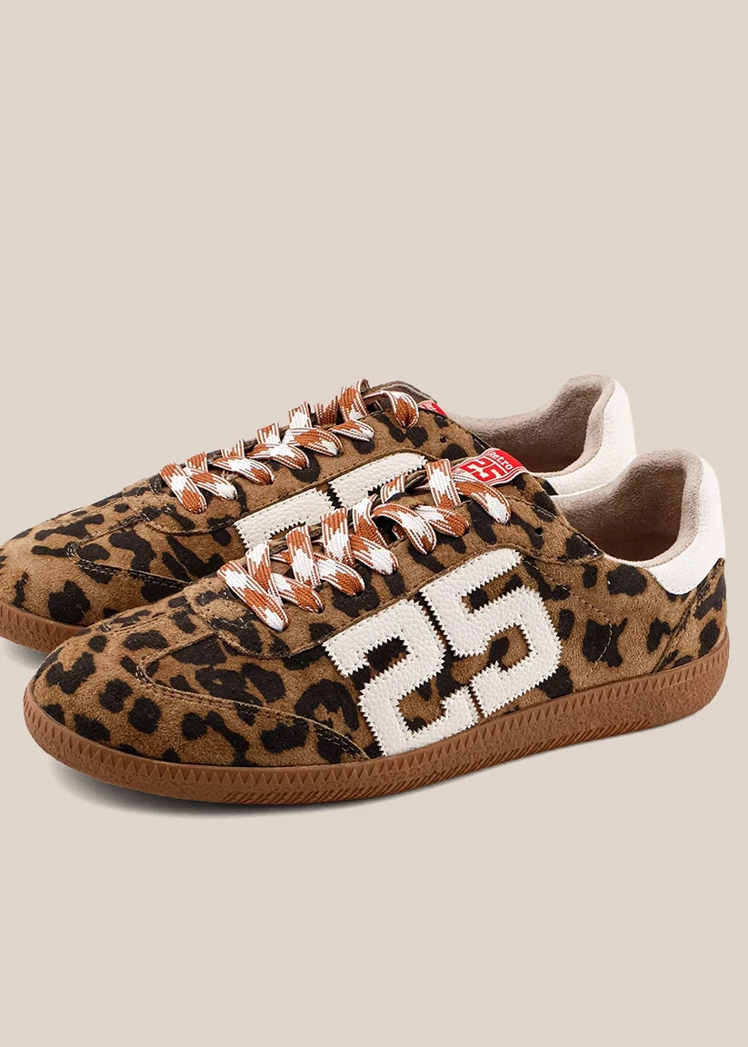 shushop retro 25 sneaker in leopard