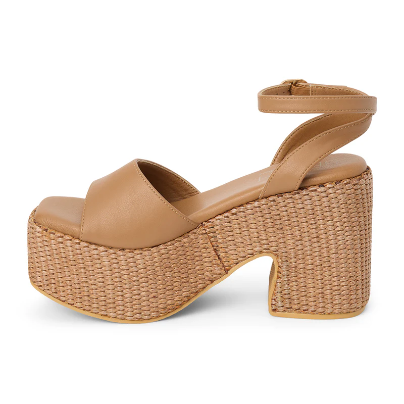 matisse arden platform sandal in cognac