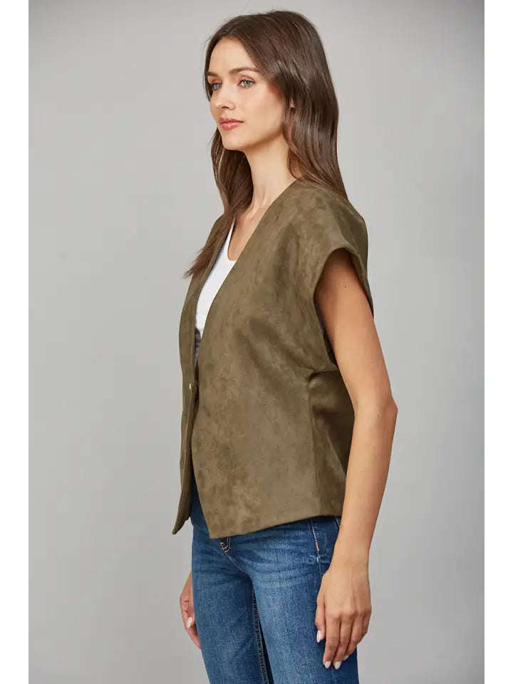 perla button top in olive suede